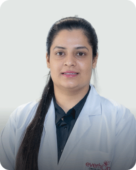 Dt. Himani Yadav